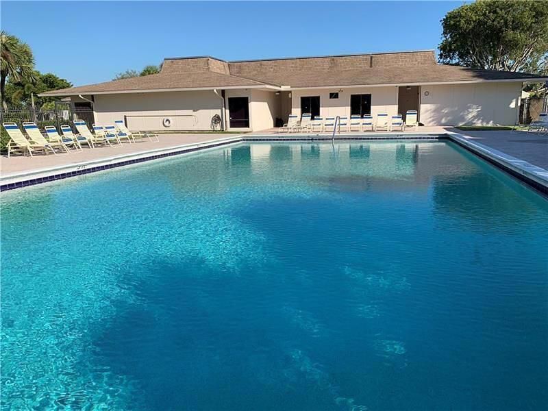 Pool 1