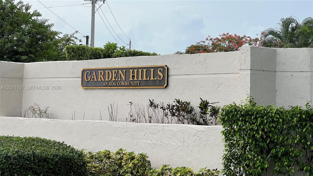 En Venta: $350,000 (2 camas, 2 baños, 1150 Pies cuadrados)