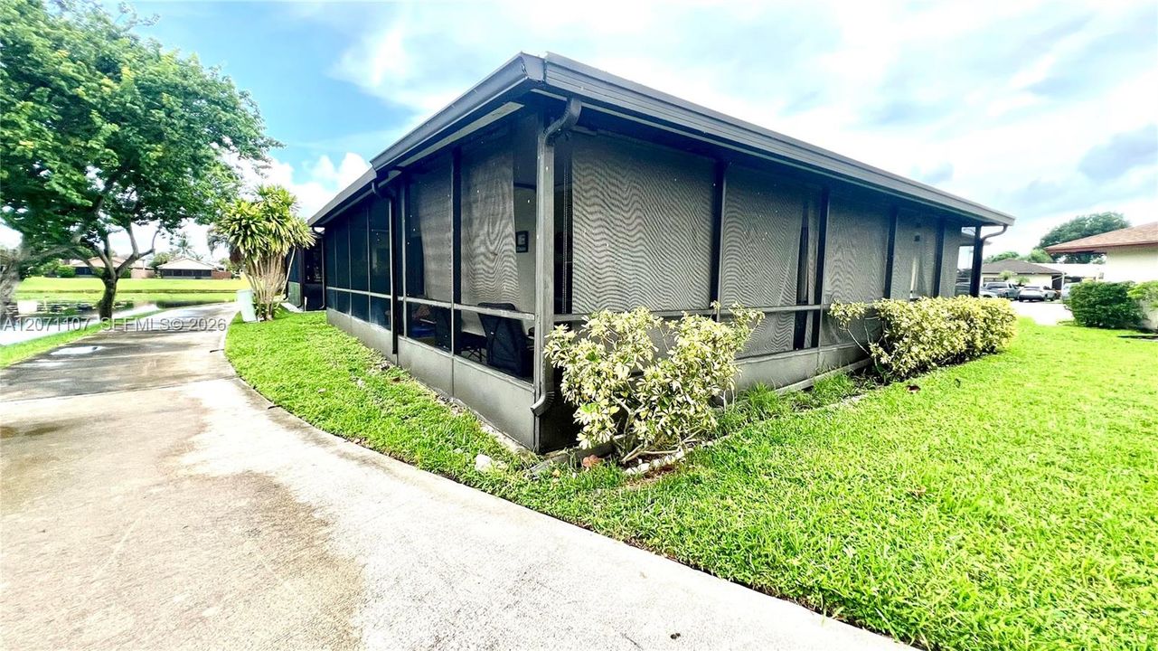 En Venta: $350,000 (2 camas, 2 baños, 1150 Pies cuadrados)