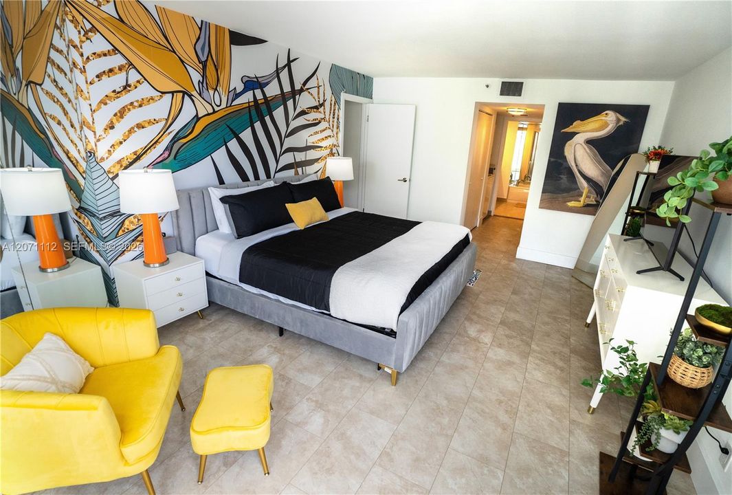 For Sale: $818,000 (2 beds, 2 baths, 1524 Square Feet)