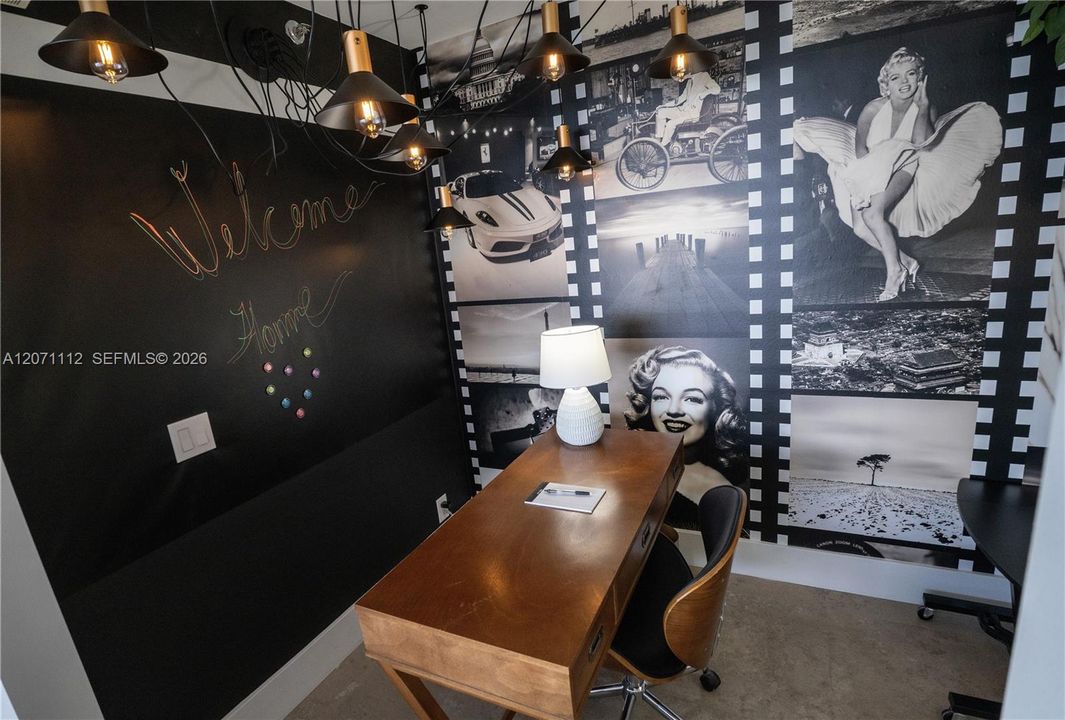 For Sale: $818,000 (2 beds, 2 baths, 1524 Square Feet)