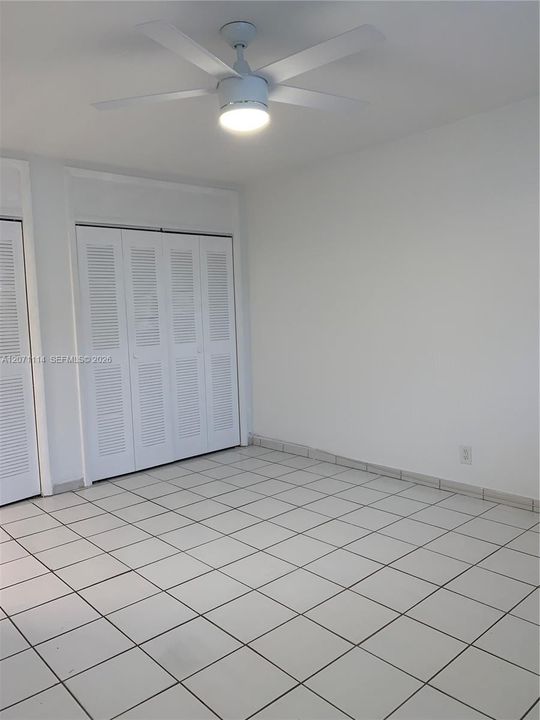For Rent: $1,550 (1 beds, 1 baths, 650 Square Feet)