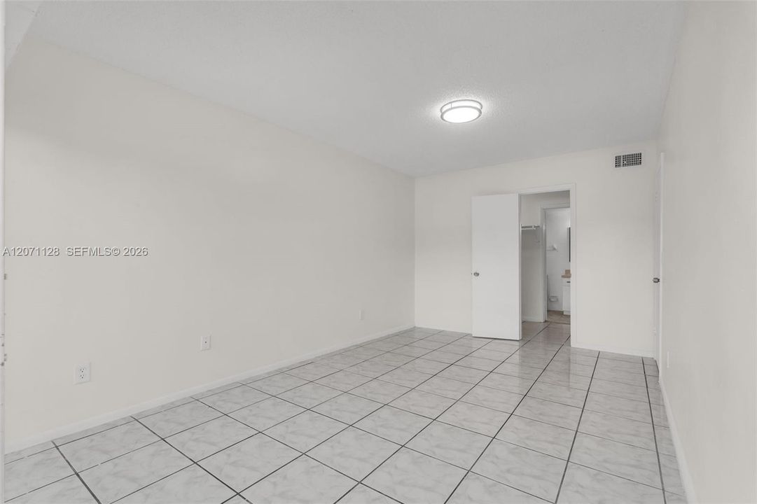 En Renta: $1,900 (2 camas, 2 baños, 856 Pies cuadrados)