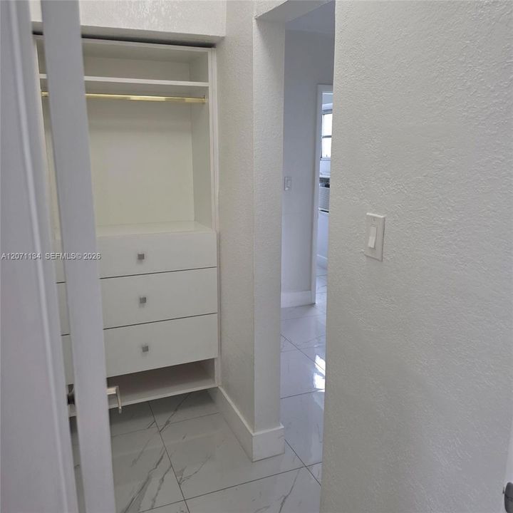 For Rent: $1,800 (2 beds, 1 baths, 0 Square Feet)