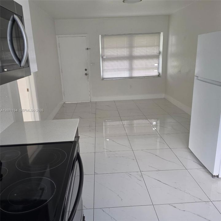 For Rent: $1,800 (2 beds, 1 baths, 0 Square Feet)