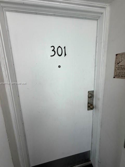 For Rent: $2,000 (2 beds, 2 baths, 900 Square Feet)