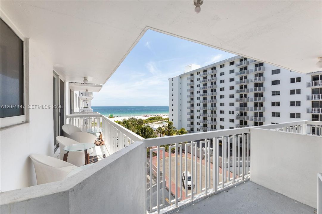 For Sale: $419,000 (0 beds, 1 baths, 538 Square Feet)