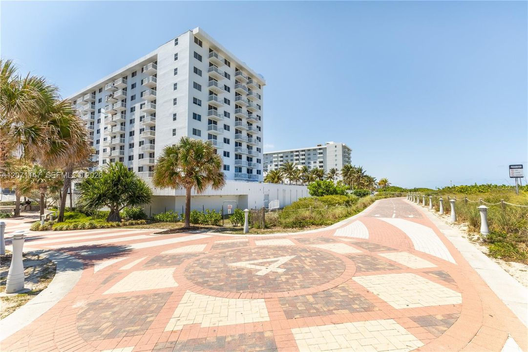 For Sale: $419,000 (0 beds, 1 baths, 538 Square Feet)