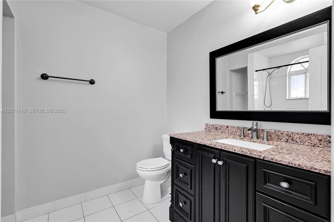 For Sale: $435,000 (3 beds, 2 baths, 1440 Square Feet)