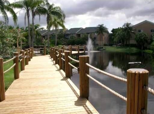 For Rent: $1,500 (1 beds, 1 baths, 633 Square Feet)
