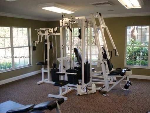 For Rent: $1,500 (1 beds, 1 baths, 633 Square Feet)