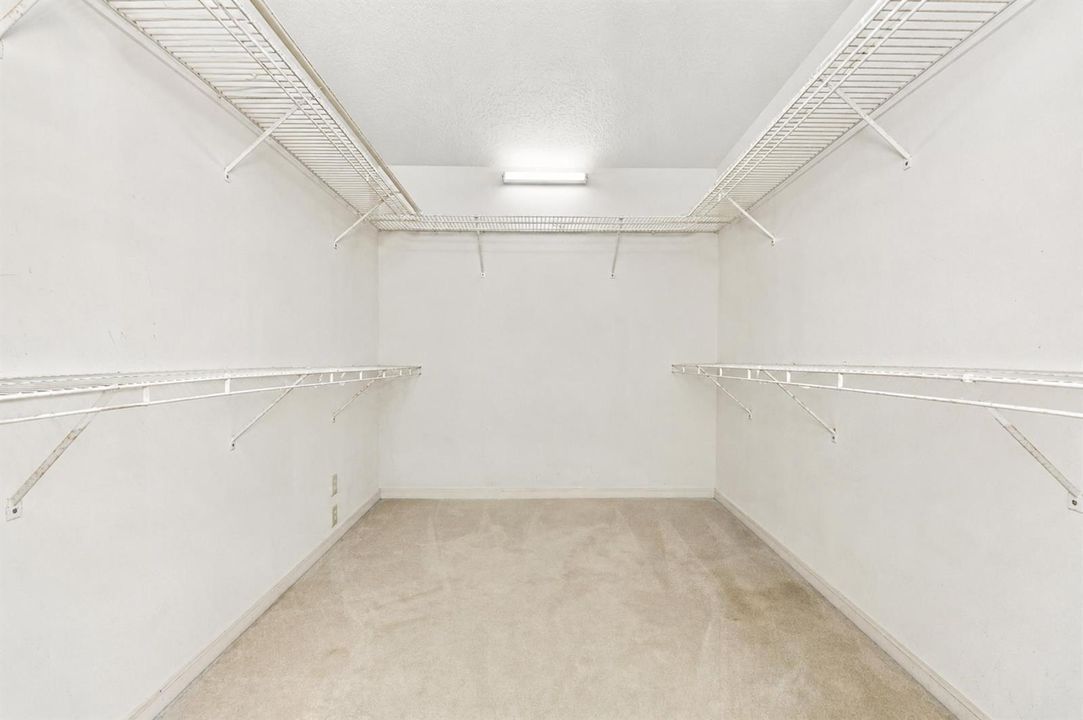 Walk In Closet