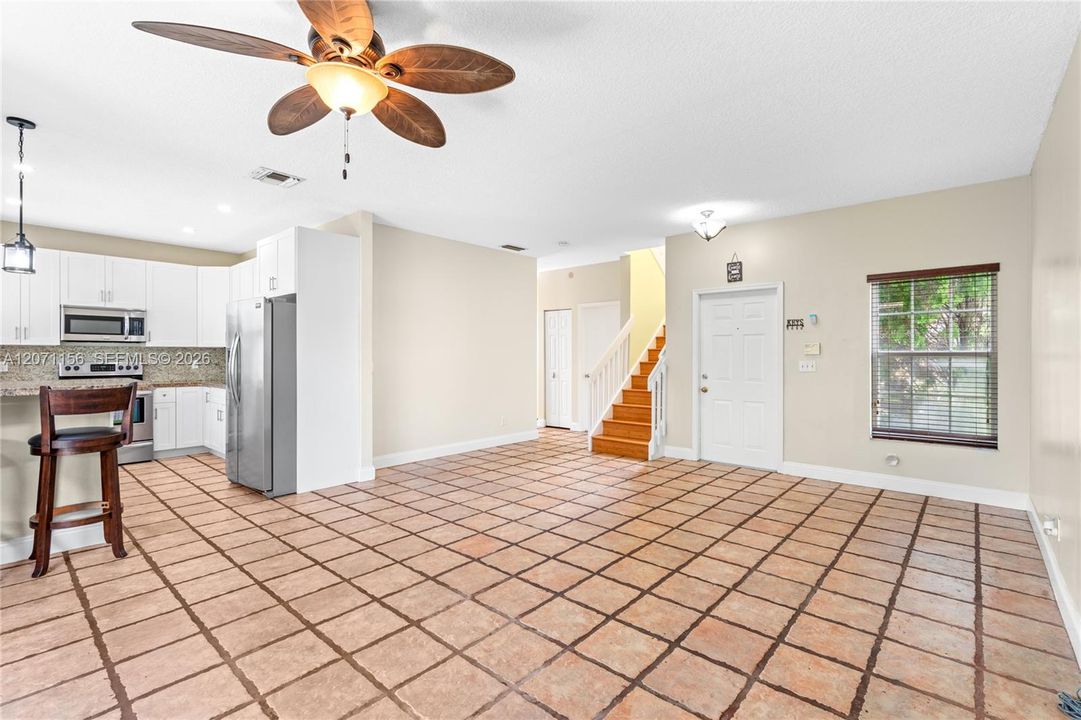 For Sale: $649,000 (3 beds, 3 baths, 1720 Square Feet)
