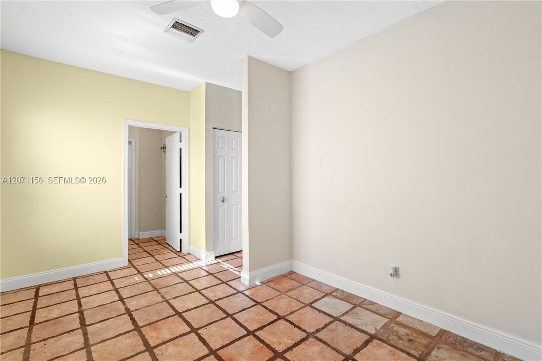 For Sale: $649,000 (3 beds, 3 baths, 1720 Square Feet)