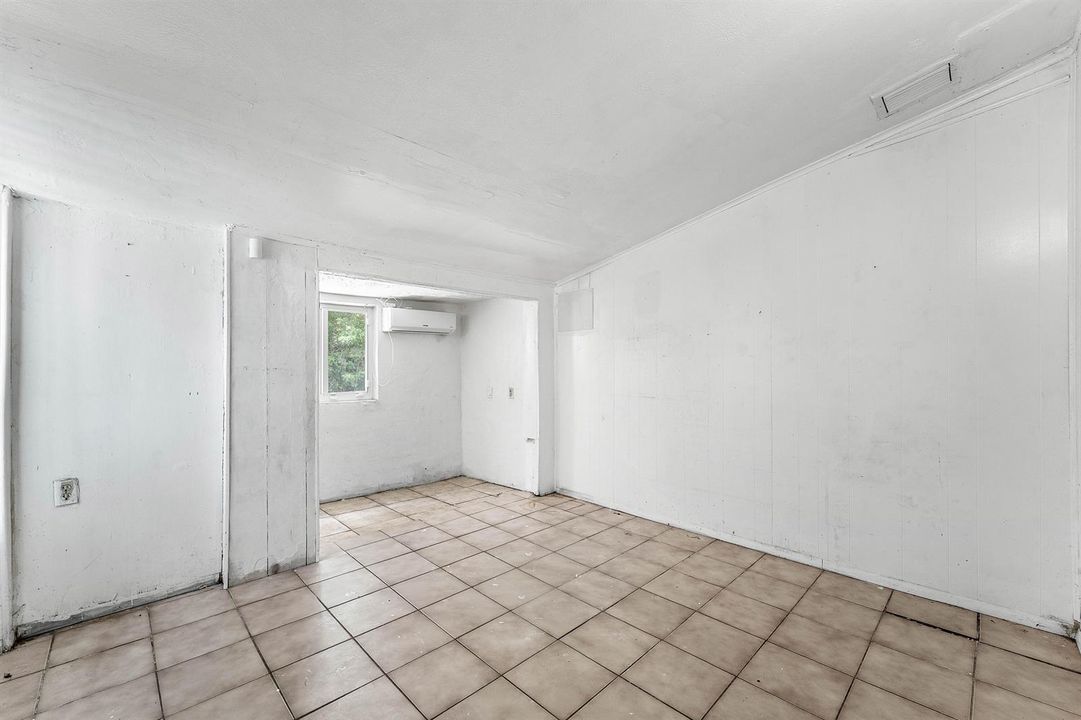 023-2030Northwest43rdStreet-Miami-FL-331
