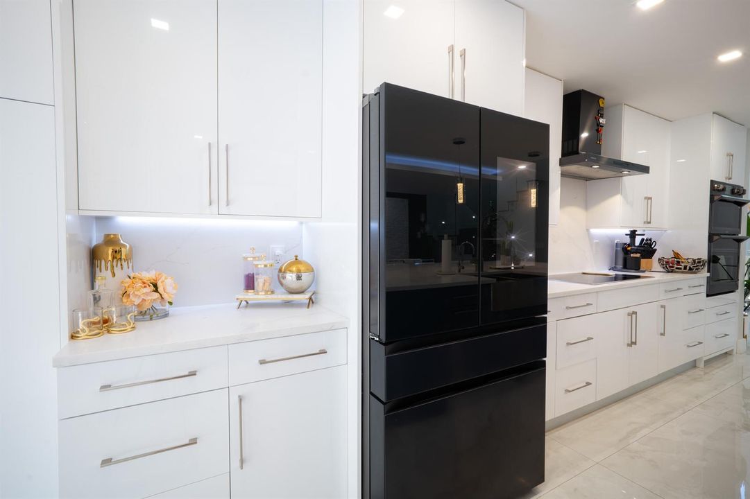 Kitchen 6