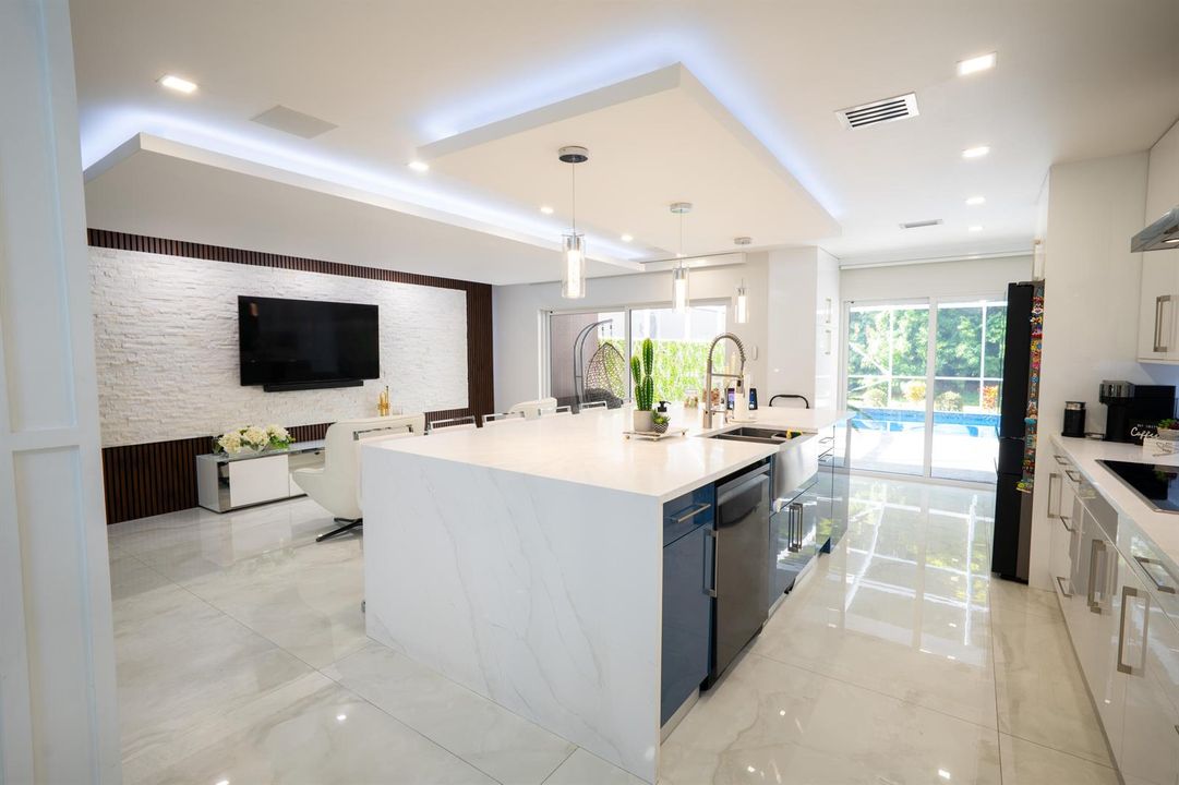 Kitchen 1