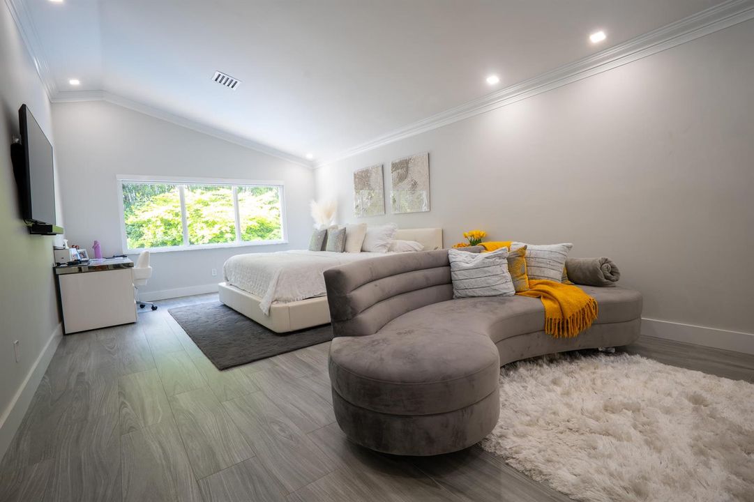 Master Bedroom 1