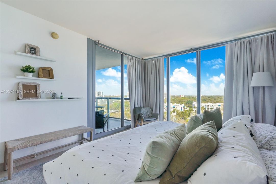 For Rent: $4,500 (2 beds, 2 baths, 1158 Square Feet)