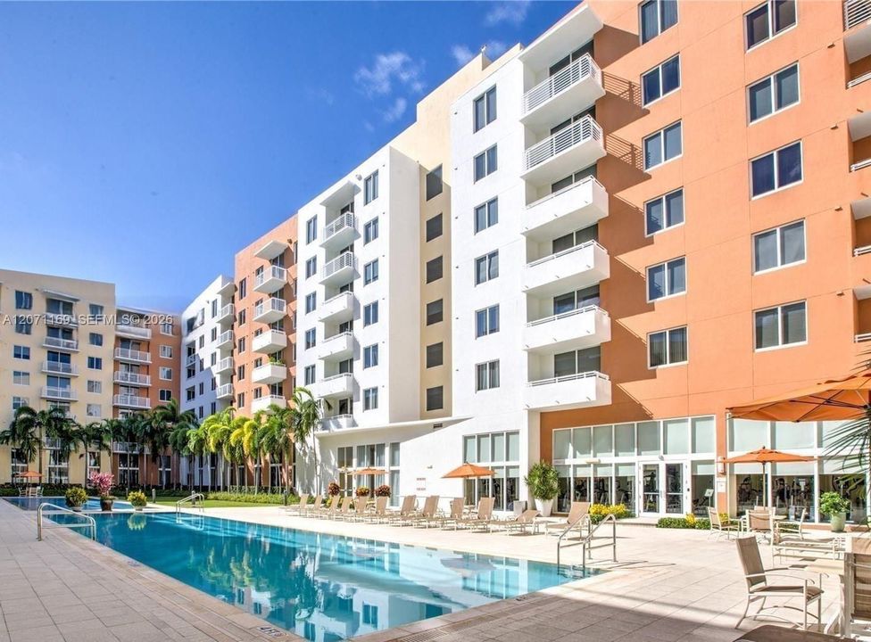 В аренду: $2,850 (2 спален, 2 ванн, 1174 Квадратных фут)
