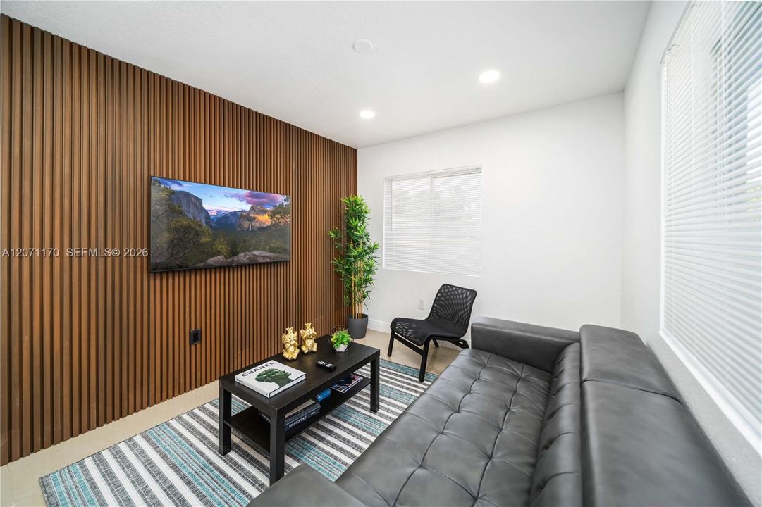 For Rent: $2,995 (3 beds, 2 baths, 0 Square Feet)