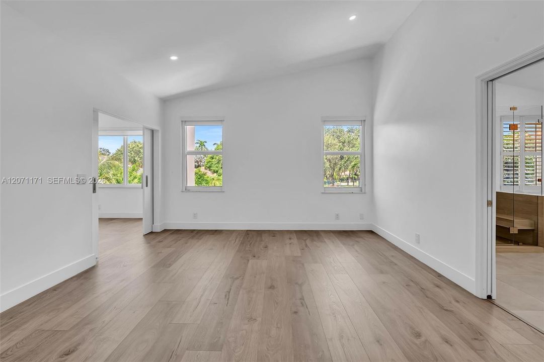For Rent: $8,750 (4 beds, 3 baths, 3200 Square Feet)