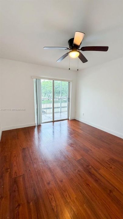 For Rent: $3,000 (3 beds, 2 baths, 1084 Square Feet)