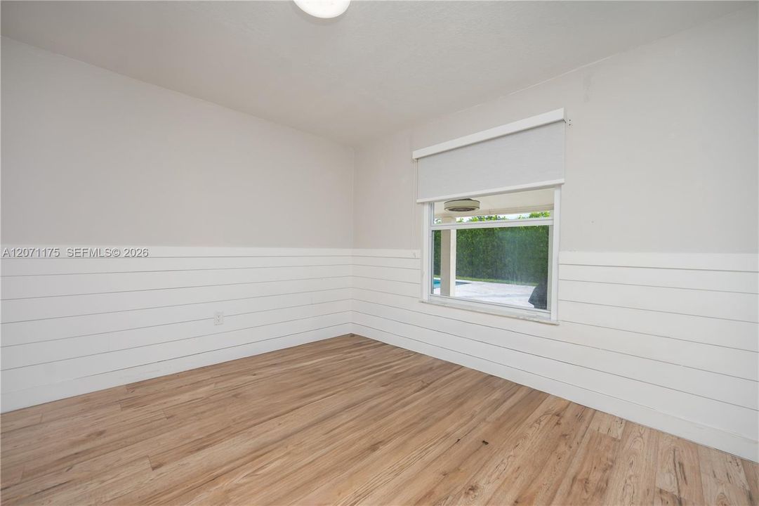 En Venta: $799,000 (4 camas, 2 baños, 1689 Pies cuadrados)
