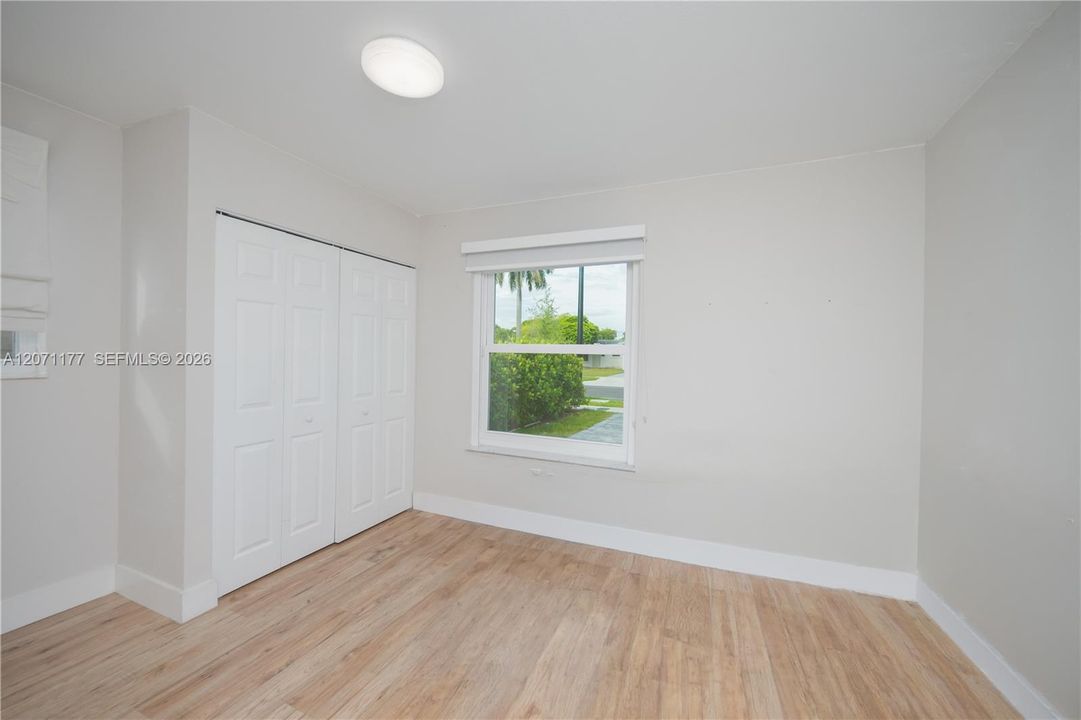 For Rent: $4,500 (4 beds, 2 baths, 1689 Square Feet)