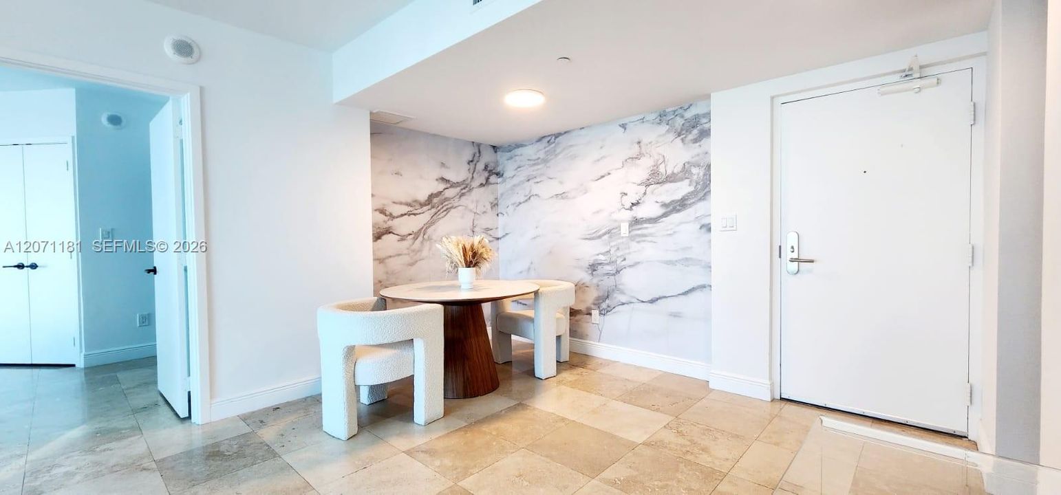 For Rent: $5,900 (2 beds, 2 baths, 1080 Square Feet)