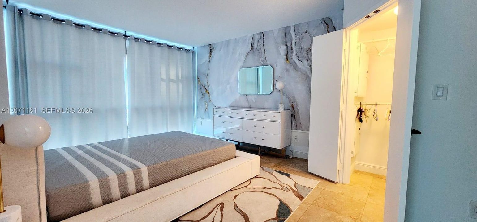 For Rent: $5,900 (2 beds, 2 baths, 1080 Square Feet)