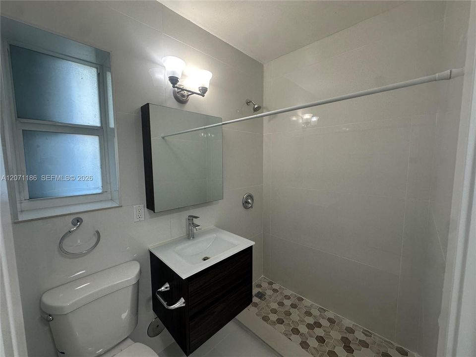 For Rent: $2,500 (2 beds, 1 baths, 0 Square Feet)