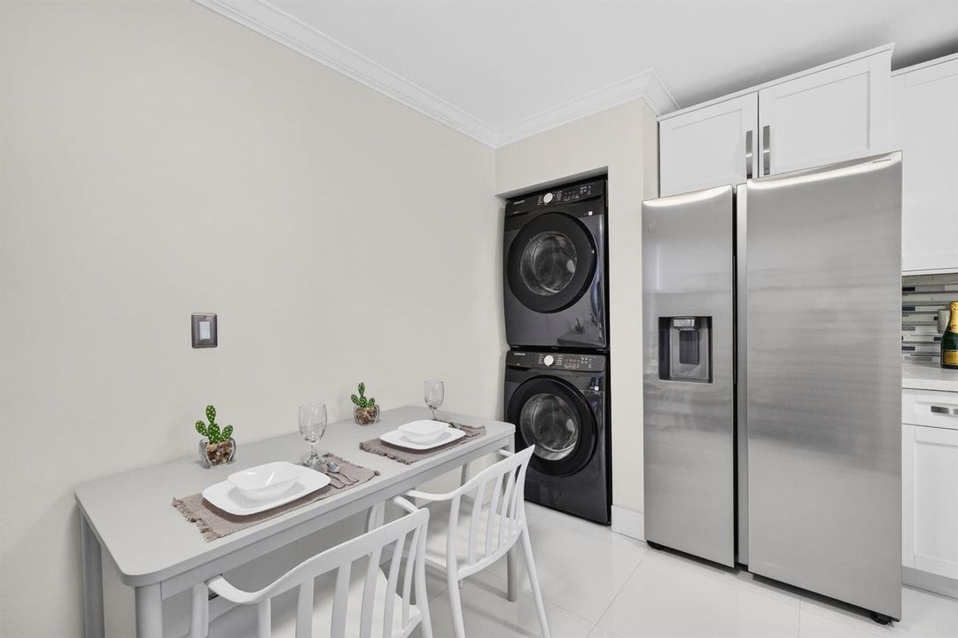 Kitchen/Laundry