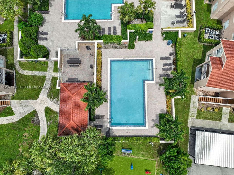 En Venta: $259,900 (2 camas, 1 baños, 891 Pies cuadrados)