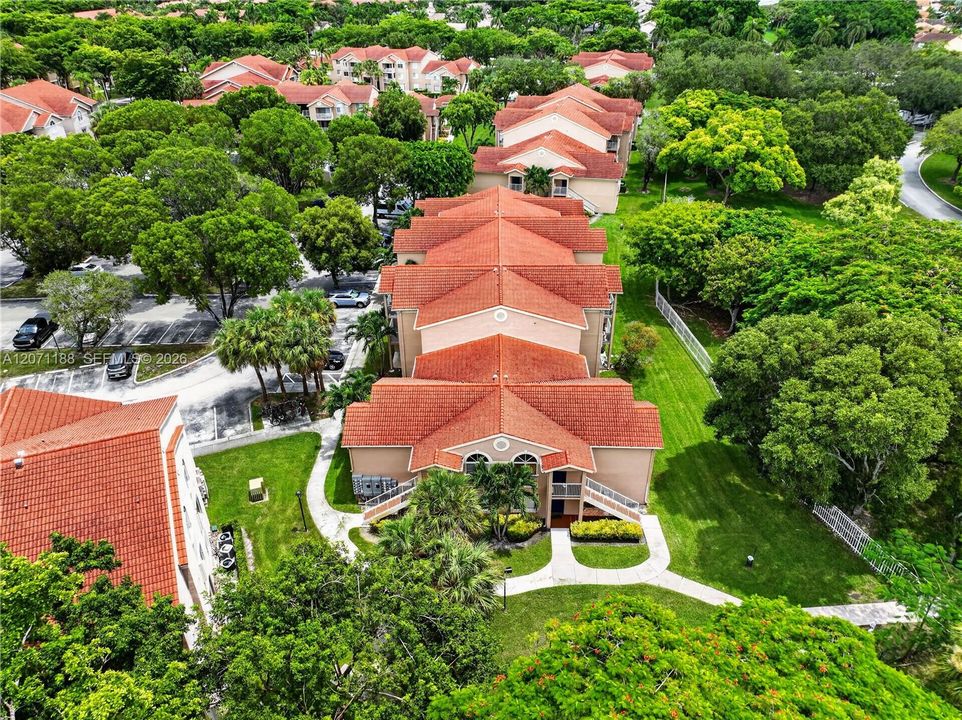 En Venta: $259,900 (2 camas, 1 baños, 891 Pies cuadrados)