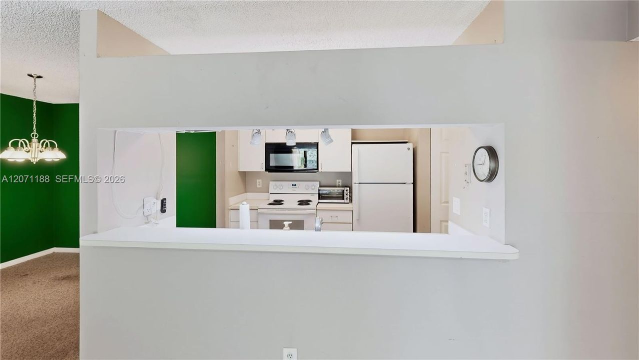 En Venta: $259,900 (2 camas, 1 baños, 891 Pies cuadrados)