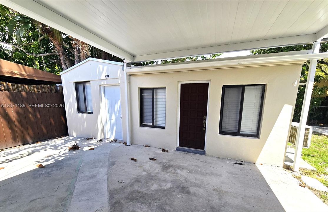 En Renta: $5,700 (5 camas, 2 baños, 1898 Pies cuadrados)