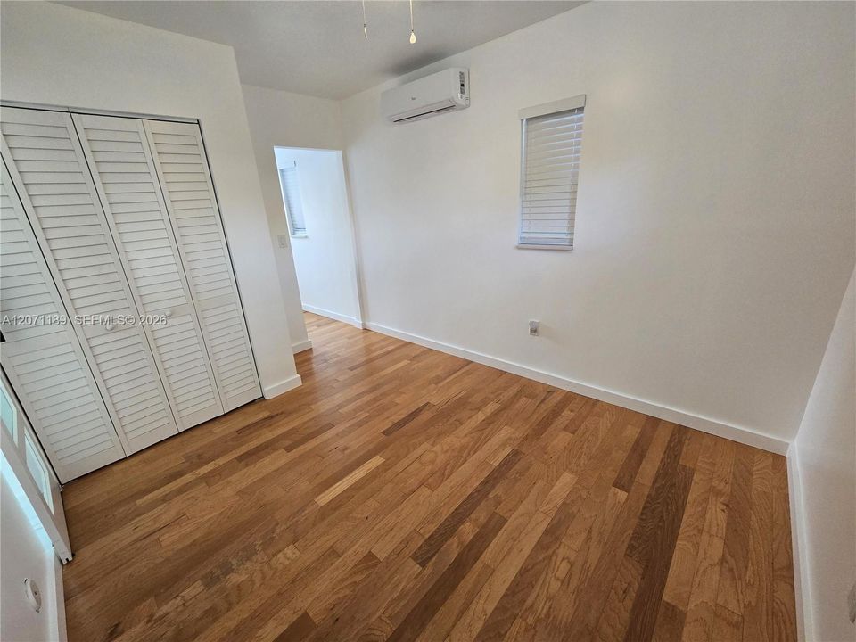 En Renta: $5,700 (5 camas, 2 baños, 1898 Pies cuadrados)