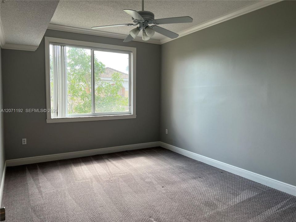 For Rent: $2,200 (2 beds, 2 baths, 1183 Square Feet)
