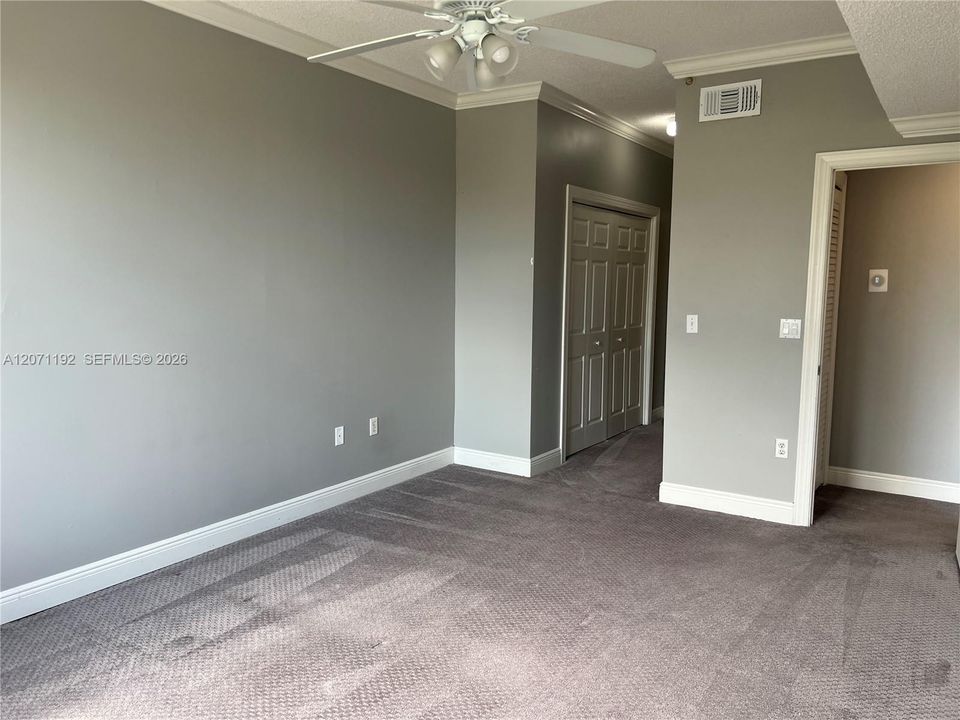 For Rent: $2,200 (2 beds, 2 baths, 1183 Square Feet)
