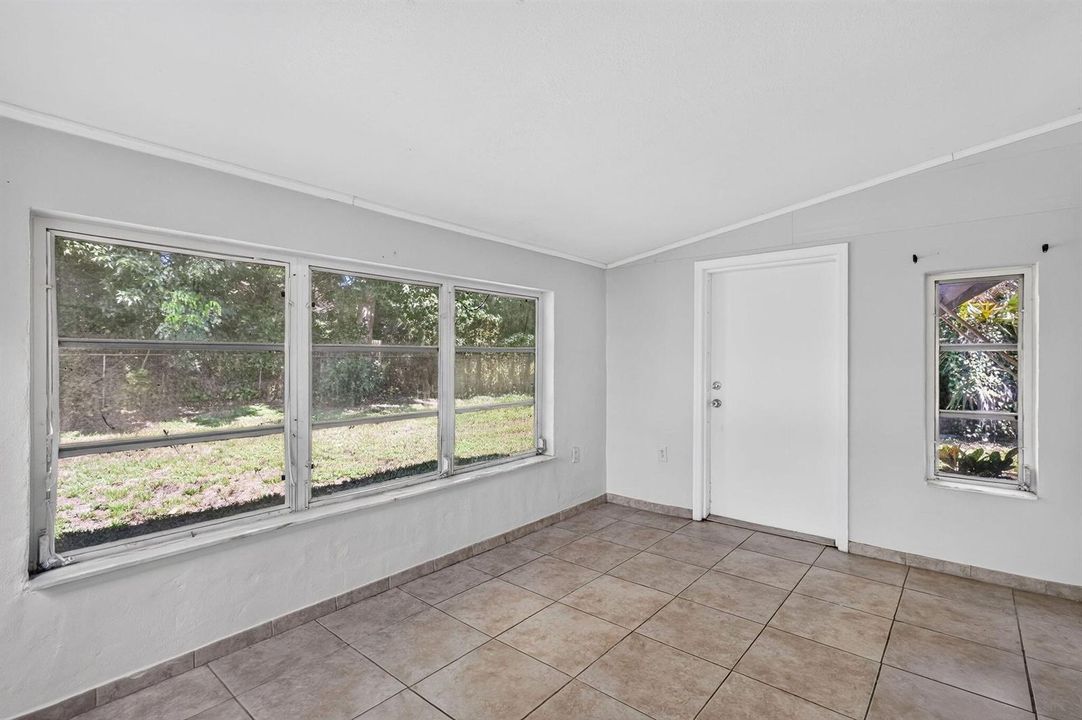 31-web-or-mls-5P1A6704