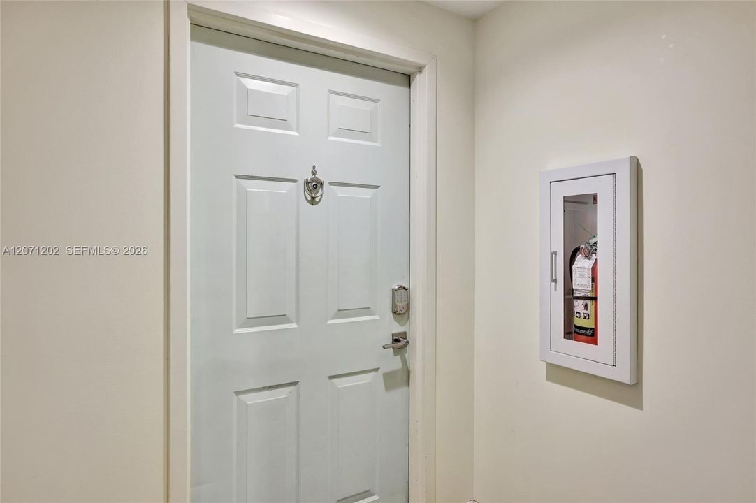 For Rent: $4,500 (2 beds, 2 baths, 1490 Square Feet)