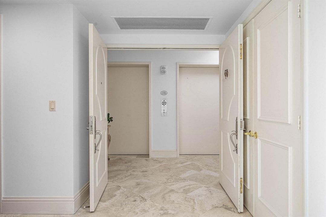Private Entrance