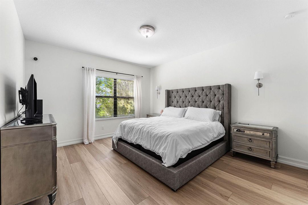 022-10175AkensideDrive-BocaRaton-FL-3342
