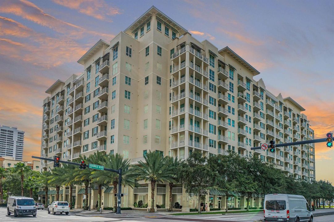 001-480HibiscusStreet-WestPalmBeach-FL-3