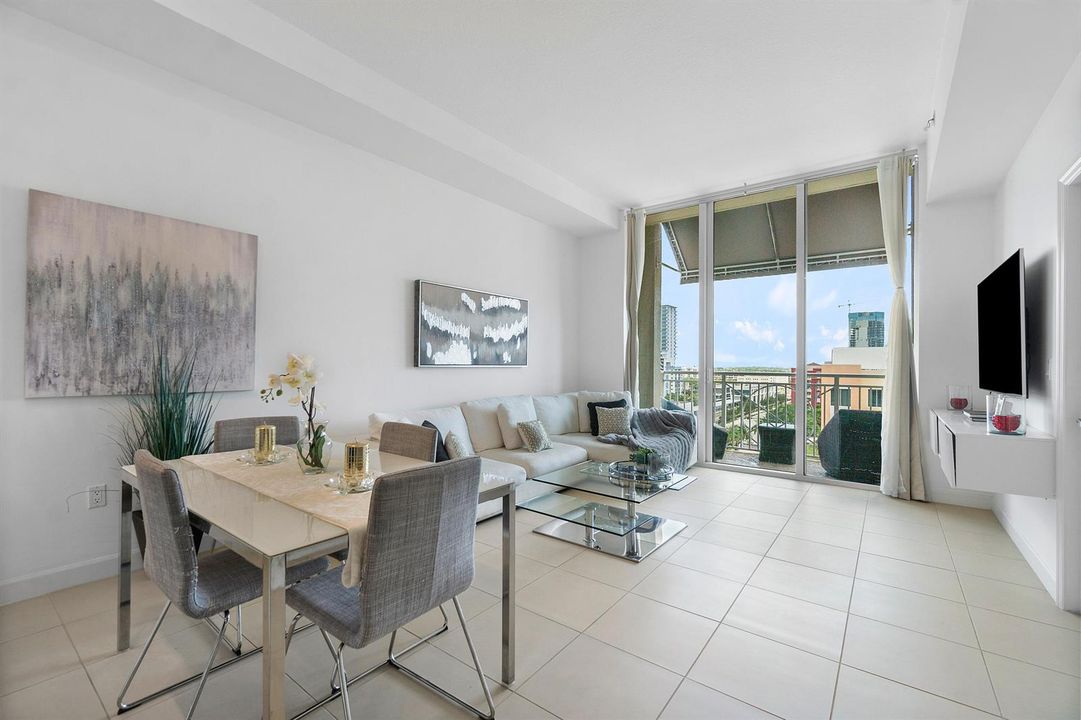 010-480HibiscusStreet-WestPalmBeach-FL-3