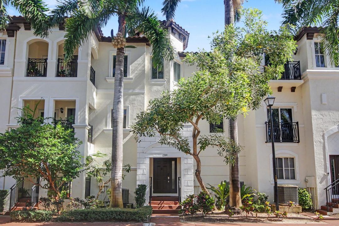 Luxury Townhome