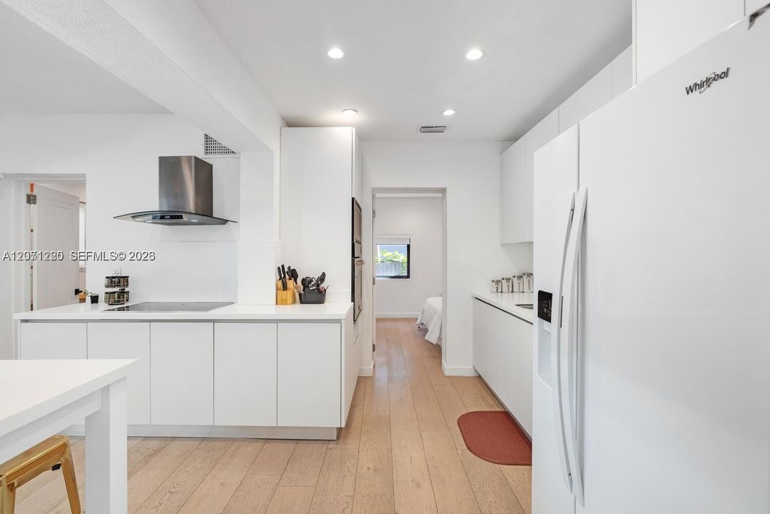 В аренду: $15,500 (4 спален, 3 ванн, 2311 Квадратных фут)