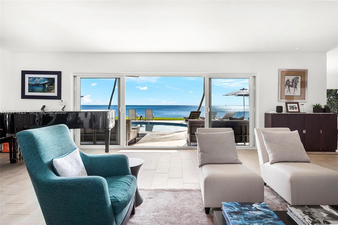 En Venta: $19,900,000 (5 camas, 4 baños, 3085 Pies cuadrados)