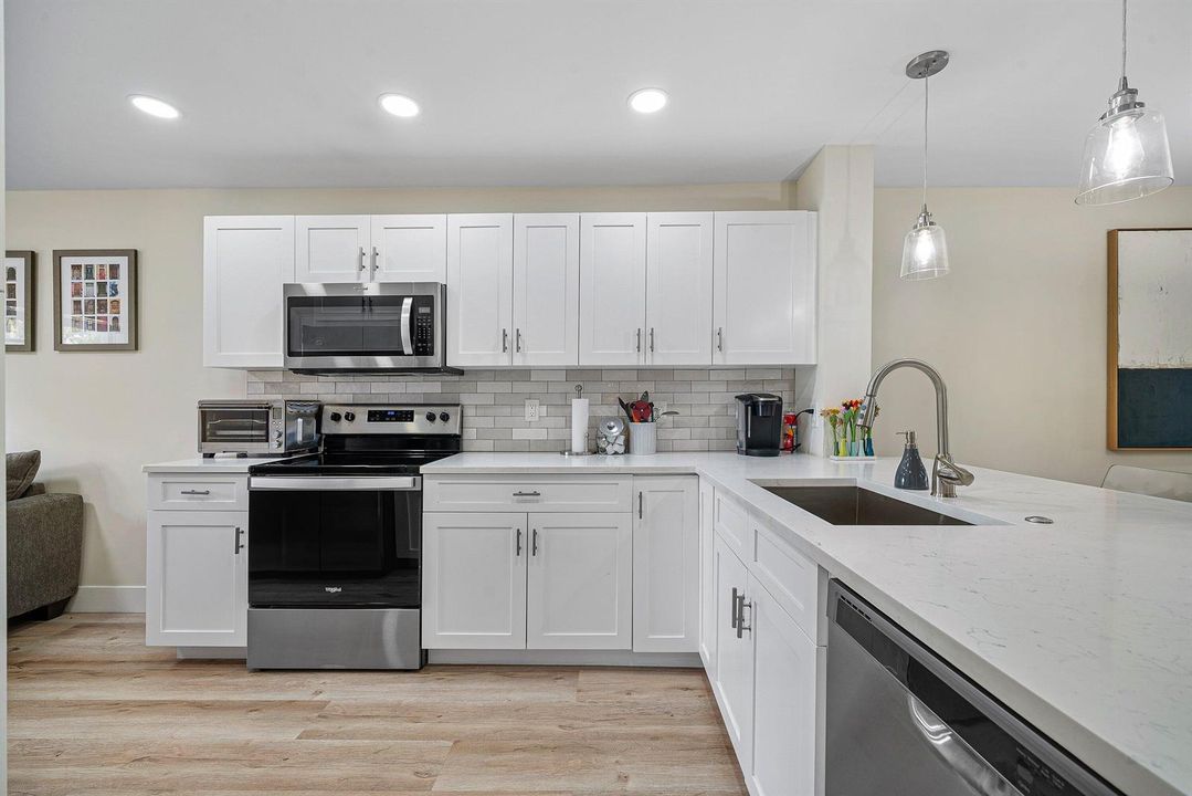 008-17SouthportLane-E-BoyntonBeach-FL-33